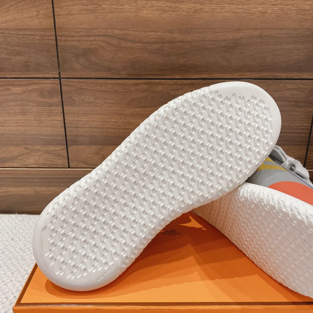 Новинки весенней коллекции Hermes 2022 года - Повседневные кроссовки - Унисекс - Серые