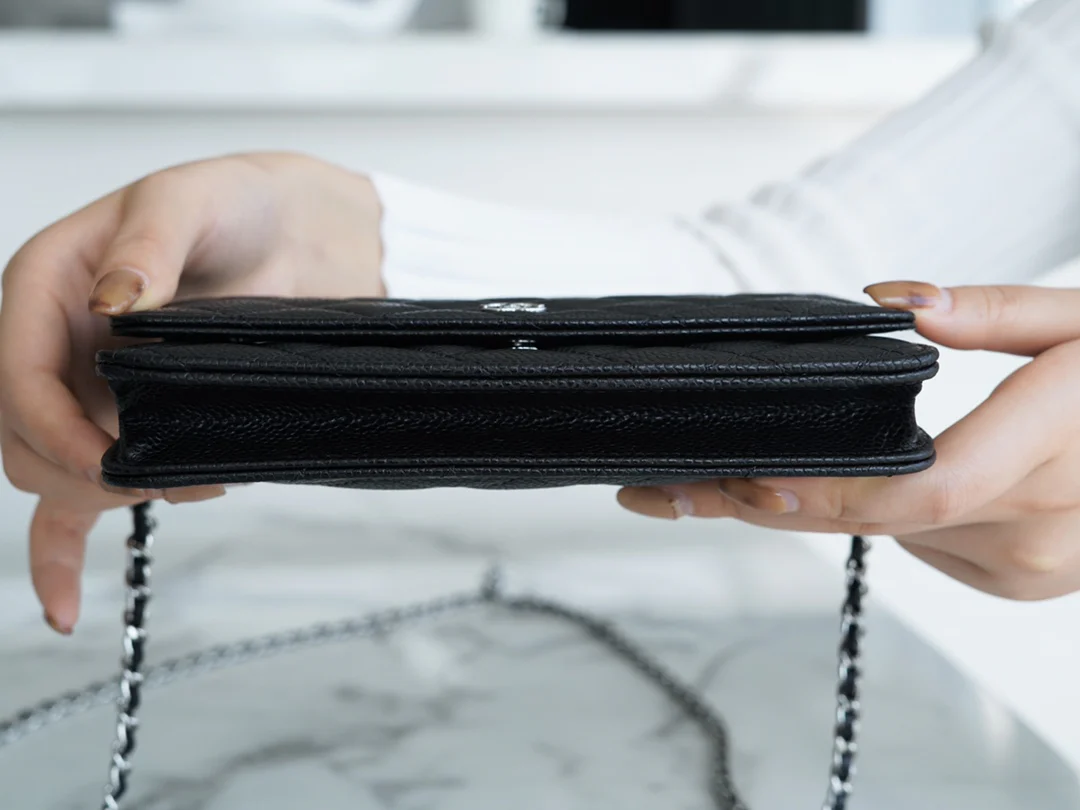 Chanel Classic WOC - Текстура ?кожура личи? - Золотая пряжка - Серебряная пряжка - Сумка на цепочке