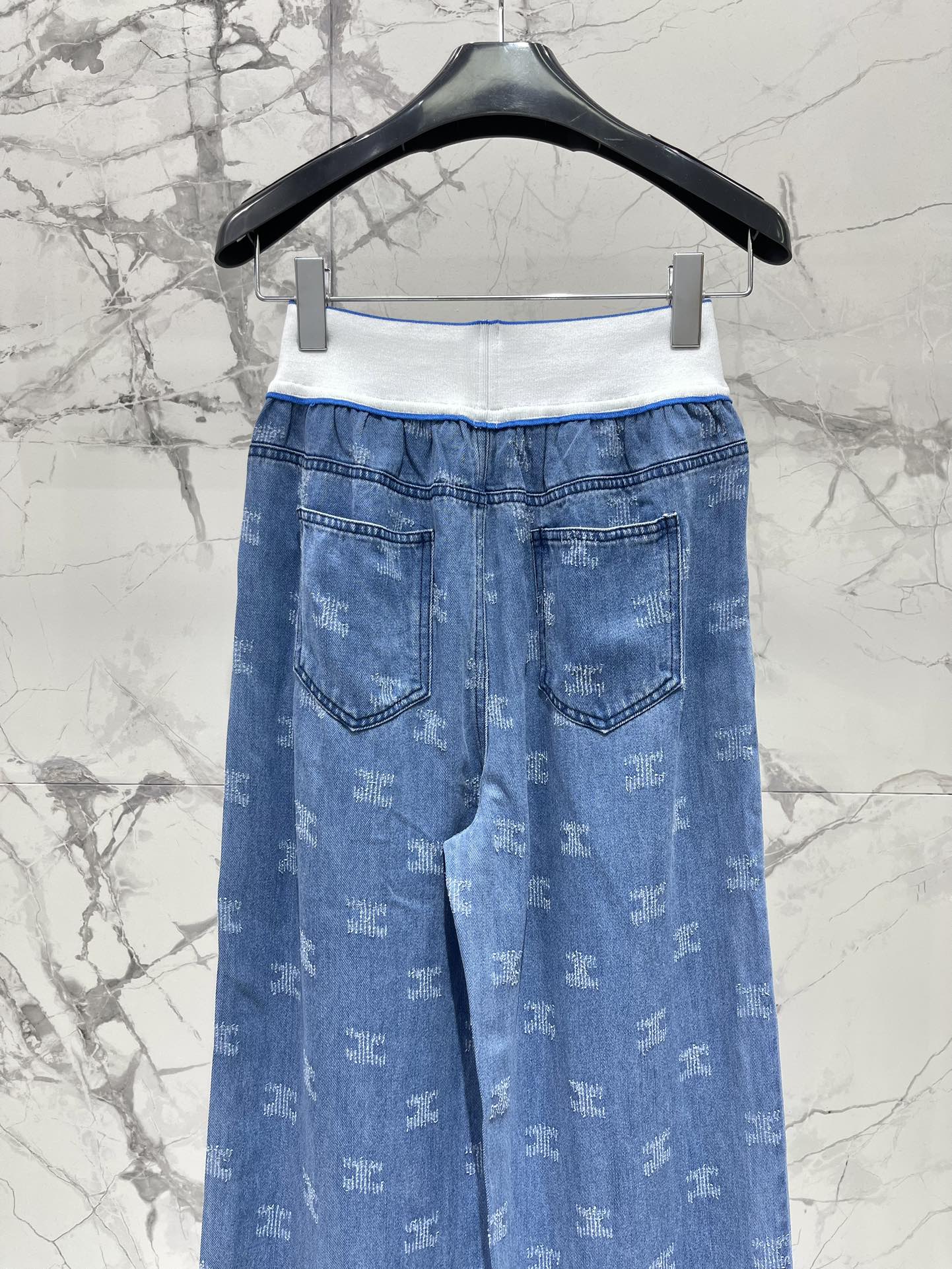 Новые поступления: шелковые брюки с широкими штанинами Celine 2403-24 весна/лето, синие.