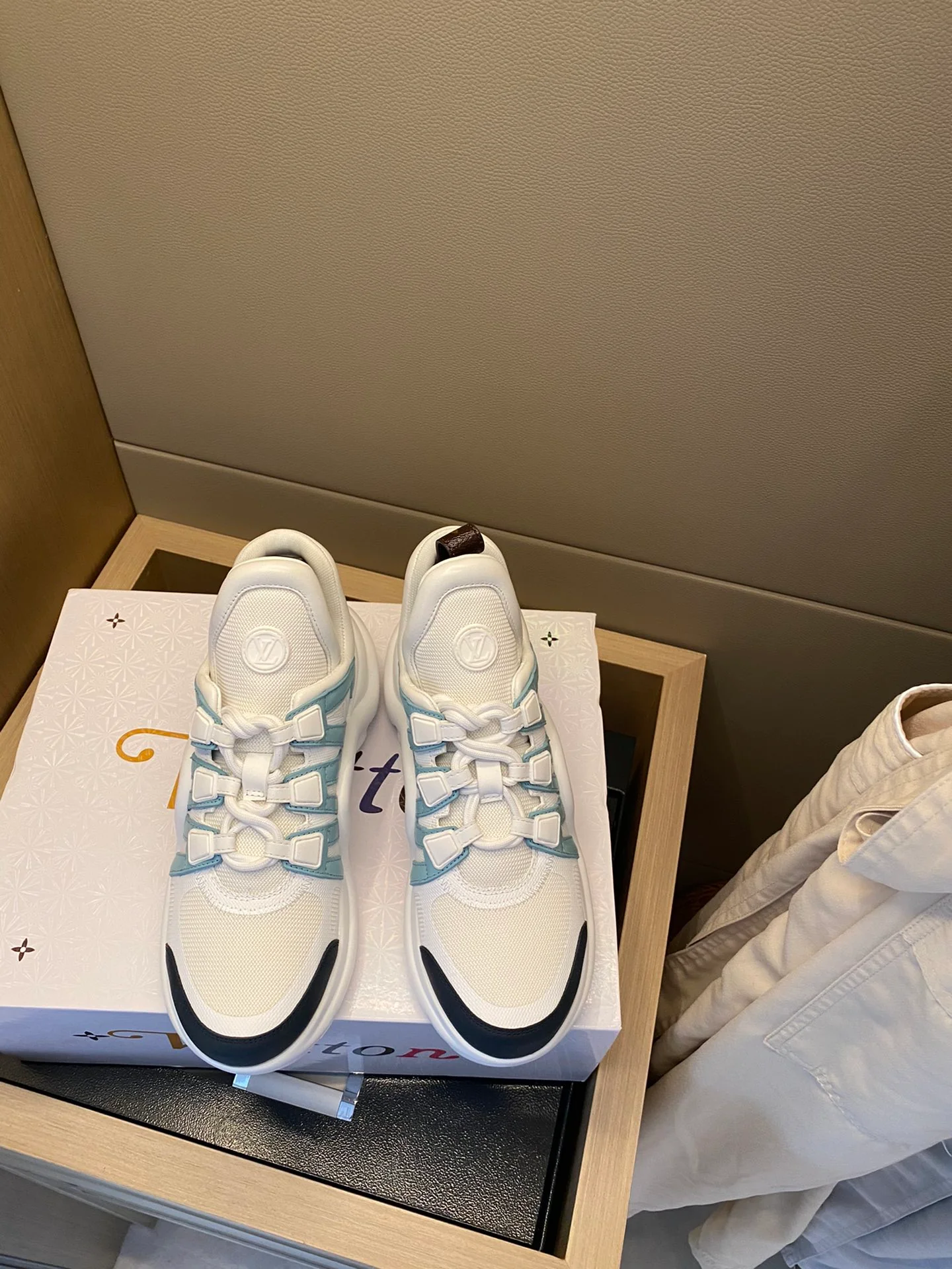 Обувь LV - LV - массивные кроссовки - 10