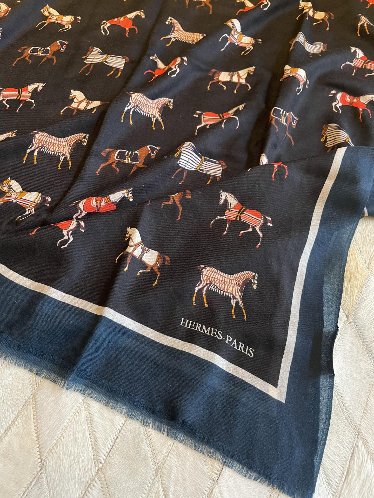 Hermes - Королевство ?Мой маленький пони? - Длинный шарф 100-200 - Кашемир 100-го сорта