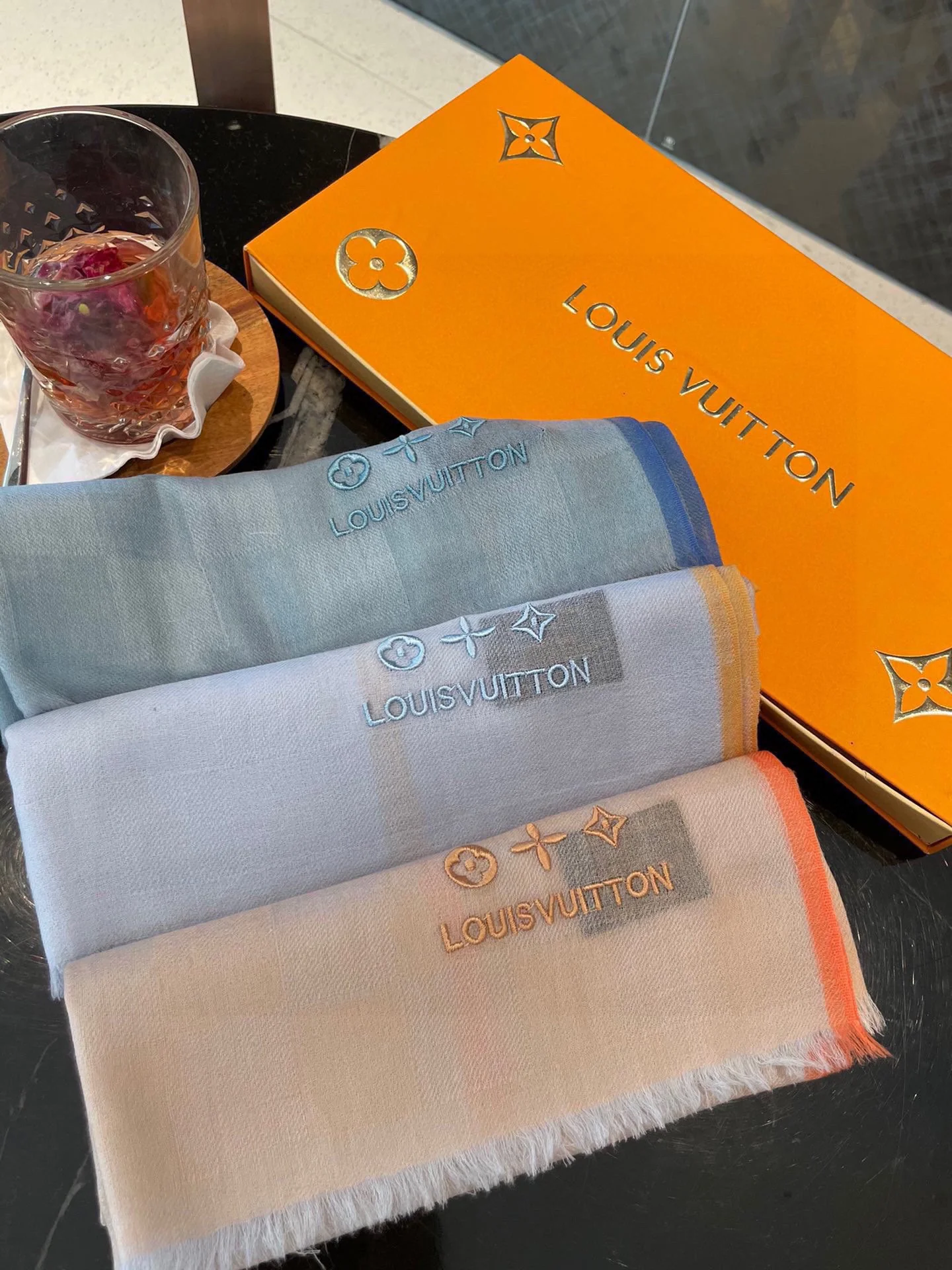 Классический клетчатый кашемировый шарф LV - 105-180 см - светло-голубой