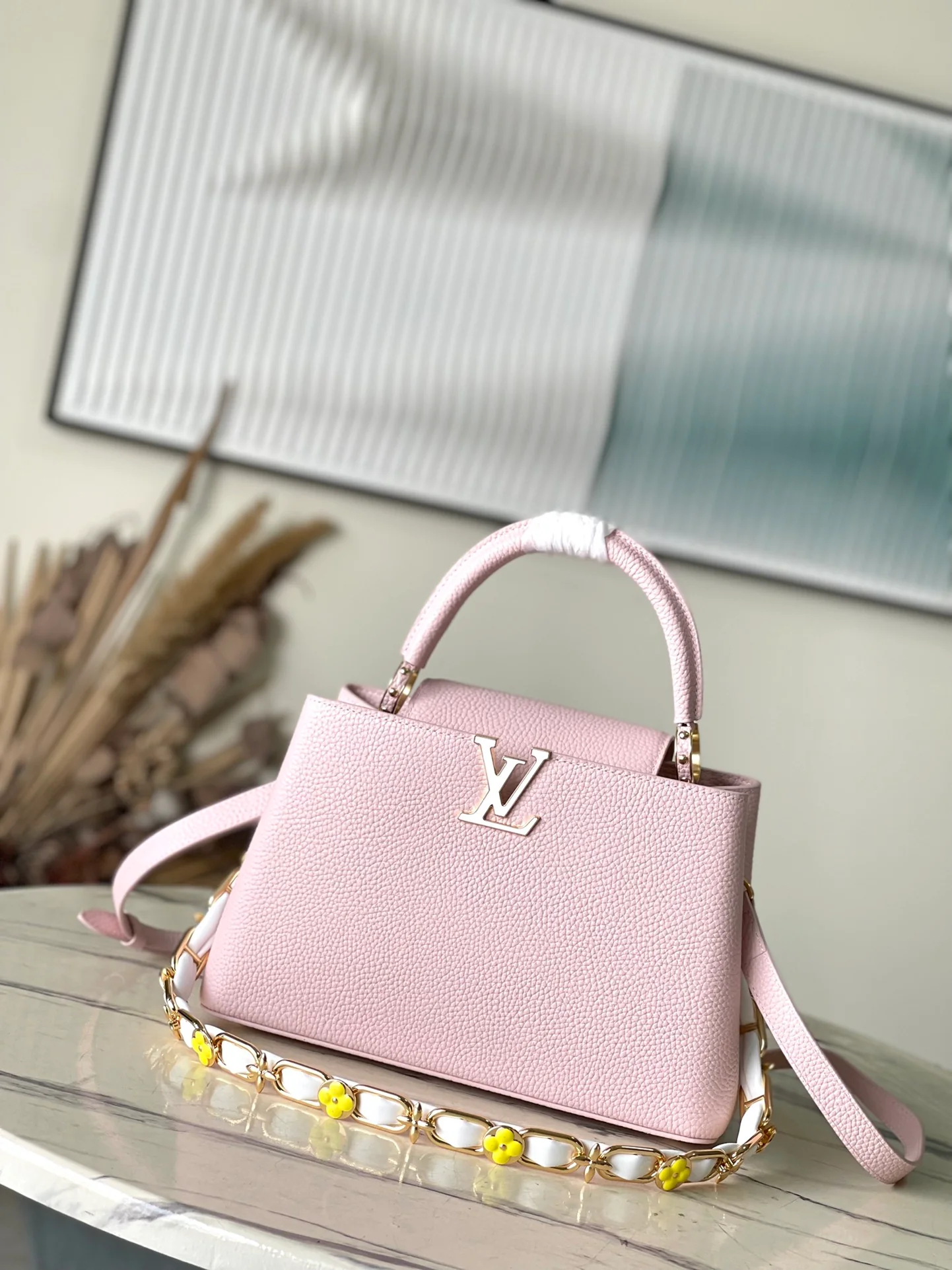 m23199-LV-Capucines Сумка/кроссбоди среднего размера, розовая