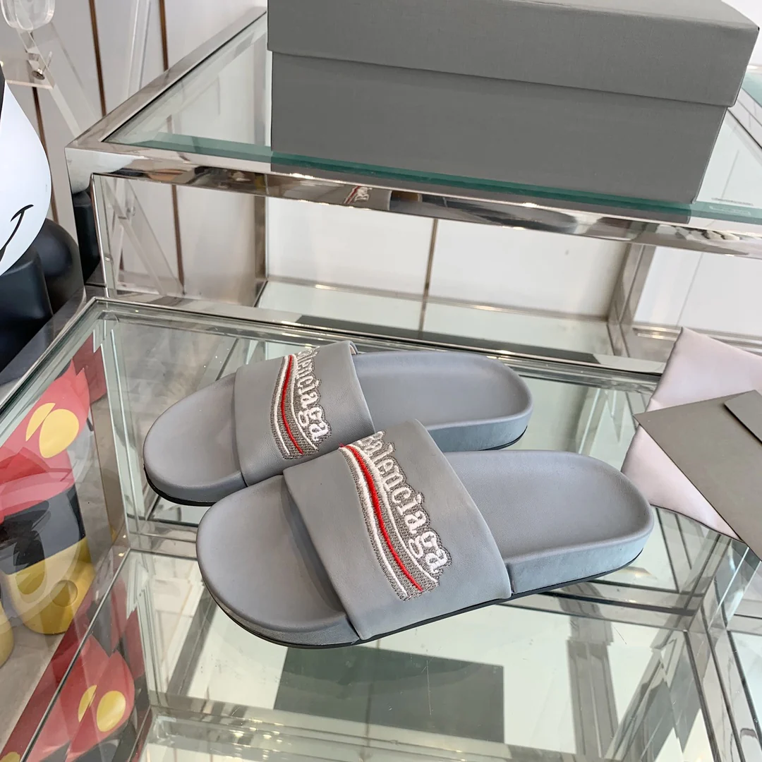 Тапочки Balenciaga Letter - унисекс - серые