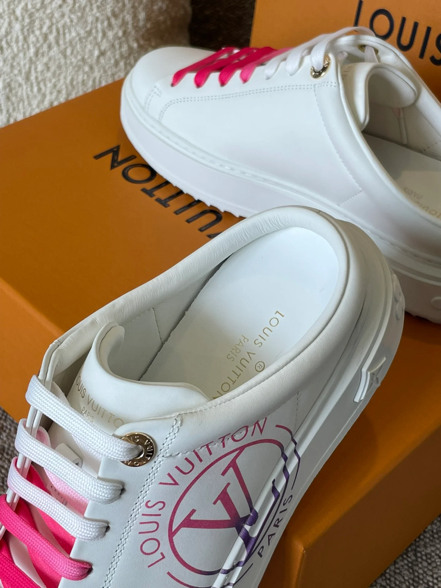 LV - Кроссовки на платформе - Повседневная обувь - Кроссовки - Тапочки