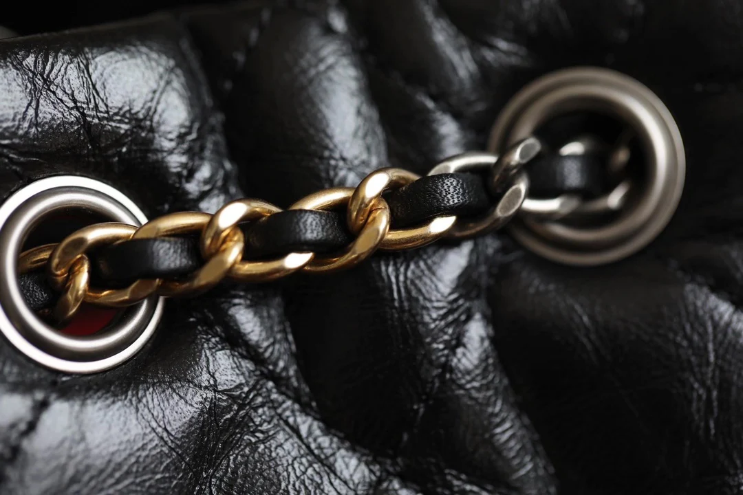 Классический рюкзак-хобо Chanel - черный