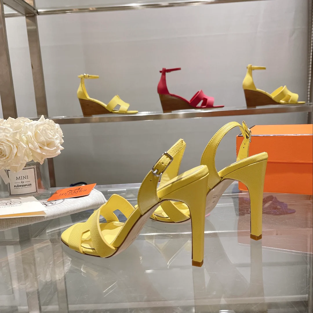 Новинка весны 2022 года от Hermes - Сандалии на высоком каблуке - 1