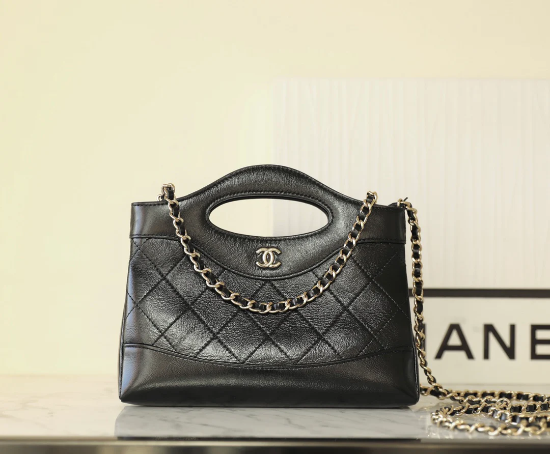 Сумка Chanel Nano 31 - Миниатюрная горизонтальная версия - Черная