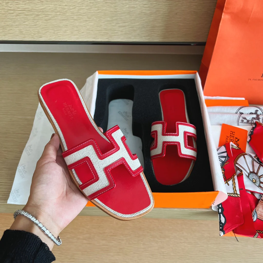 Классические домашние тапочки Hermes с буквой H - верх из парусины и кожи - красные
