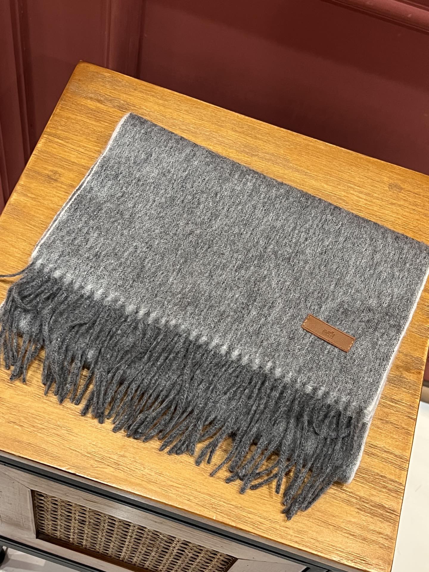 Двусторонний кашемировый шарф Hermes - 180-30 см - тонкий монгольский кашемир - светло-серый