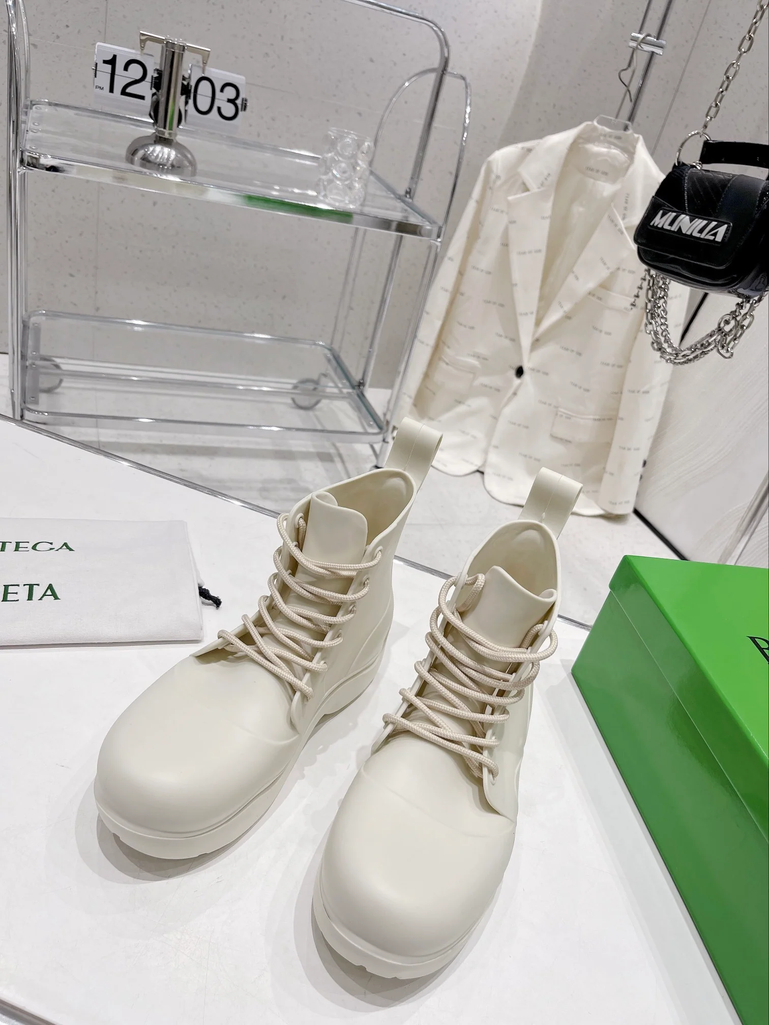 BV - Резиновые сапоги на шнуровке цвета 