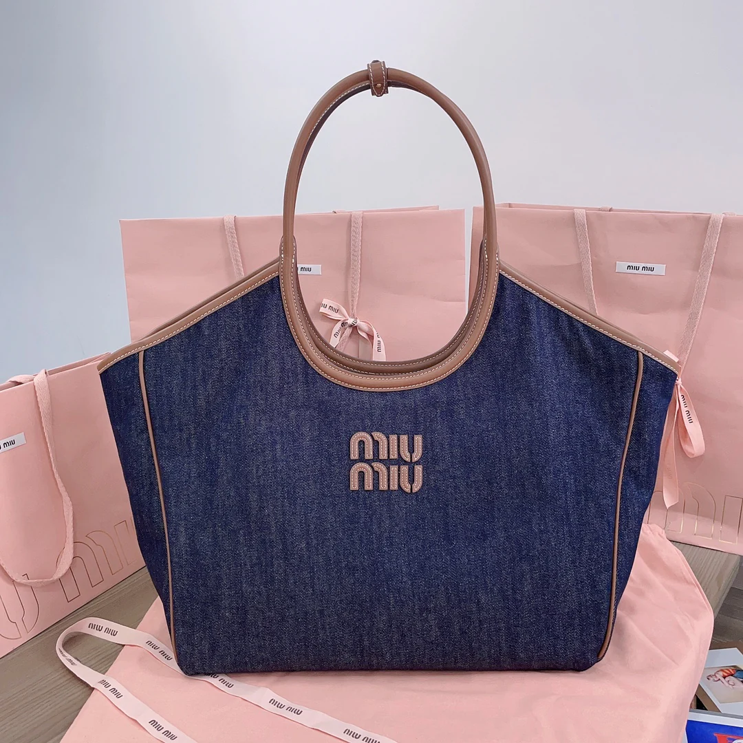 Сумка-тоут Miu Miu Ivy - Isetan Limited Edition Denim - Большой размер
