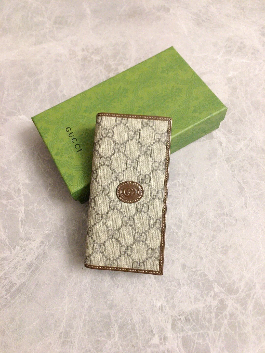 Gucci-翻盖对折长夹