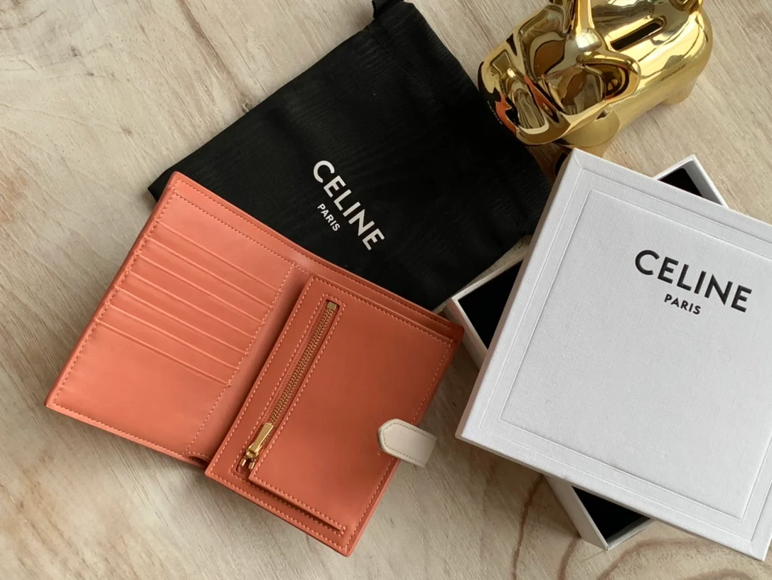 Кошелек Celine Strap из зернистой телячьей кожи - 5