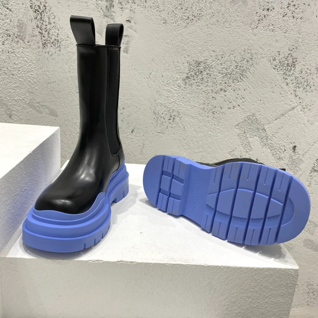 BV-22ss - Британские ретро-сапоги до середины икры - Унисекс - Черный с синей подошвой