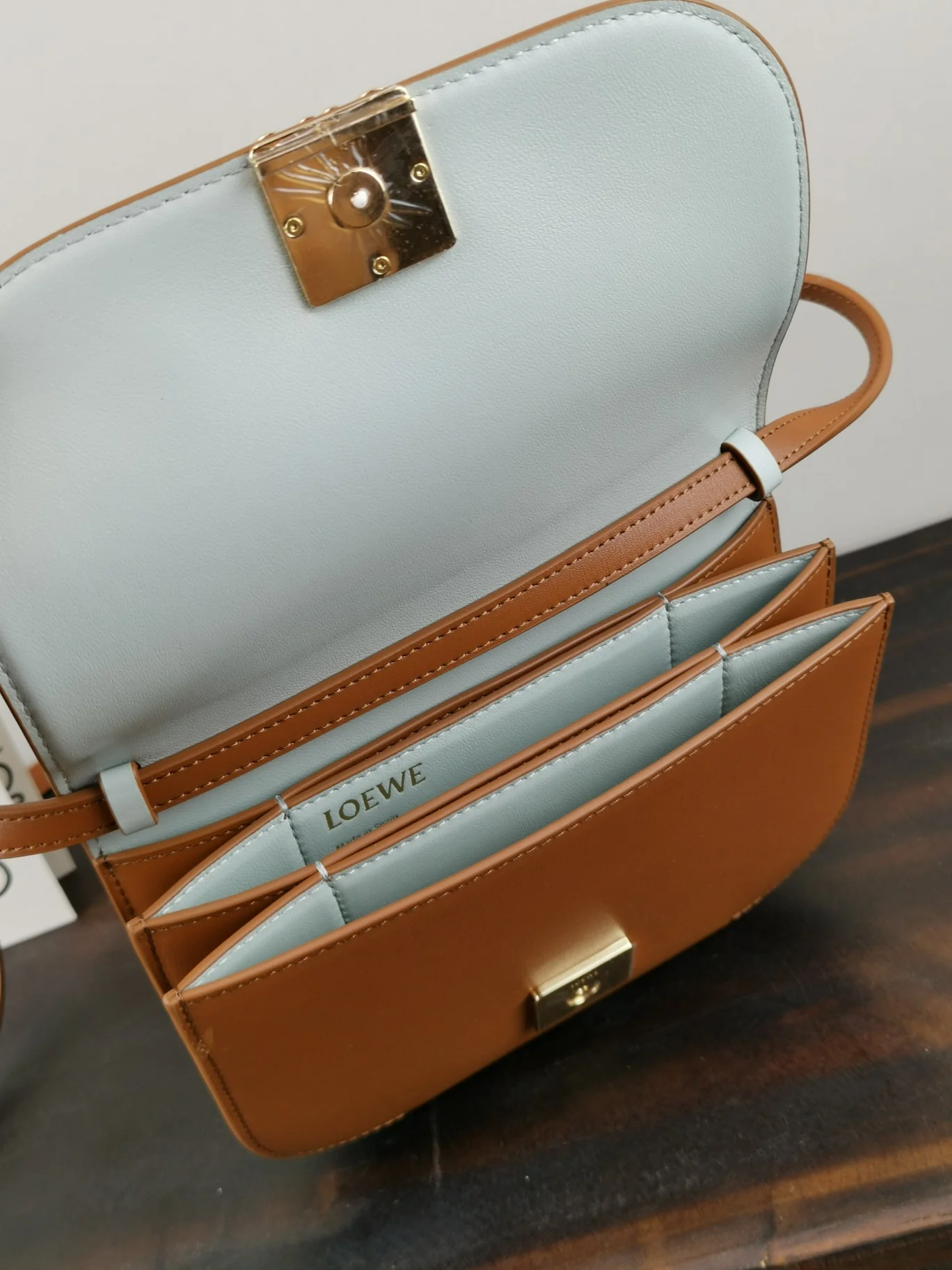 Loewe-goya-series-mini-1