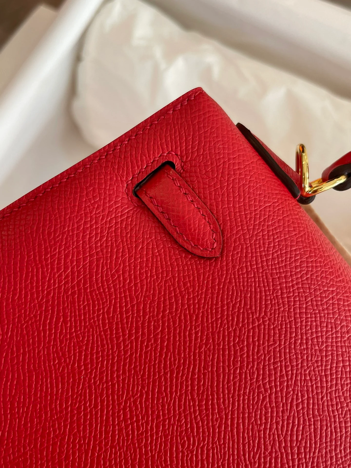 Пряжка Hermes Kelly 25 Epsom Flag Red Gold Buckle