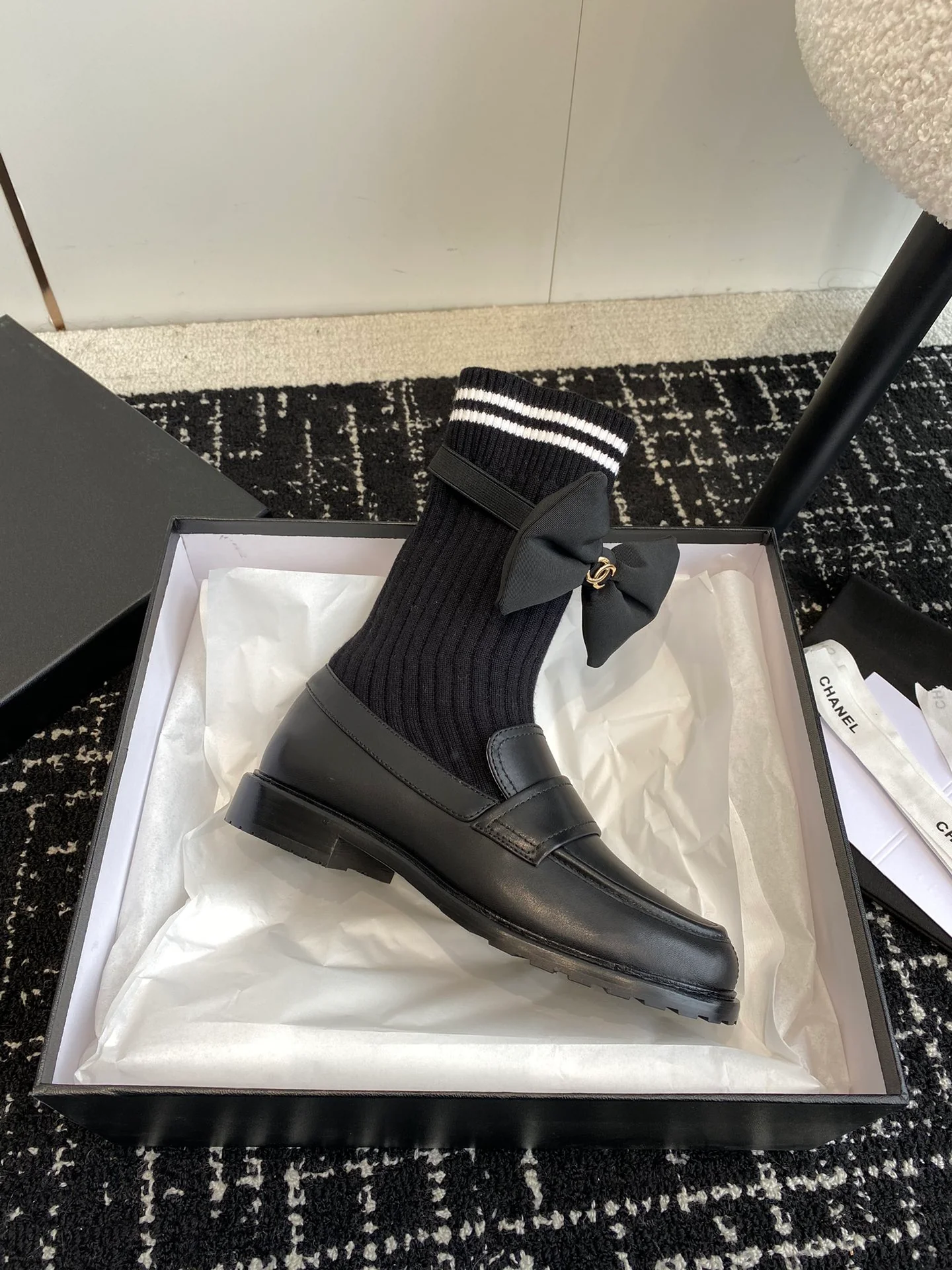 Лоферы Chanel 2024 в стиле 