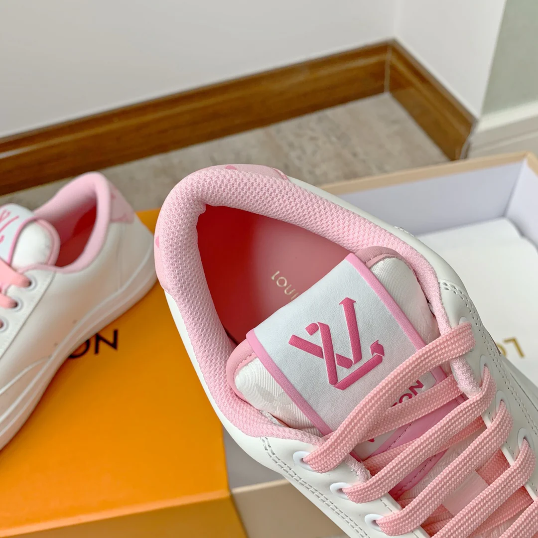 Кроссовки LV 2022 Must-Have - серия Charlie - белые и розовые