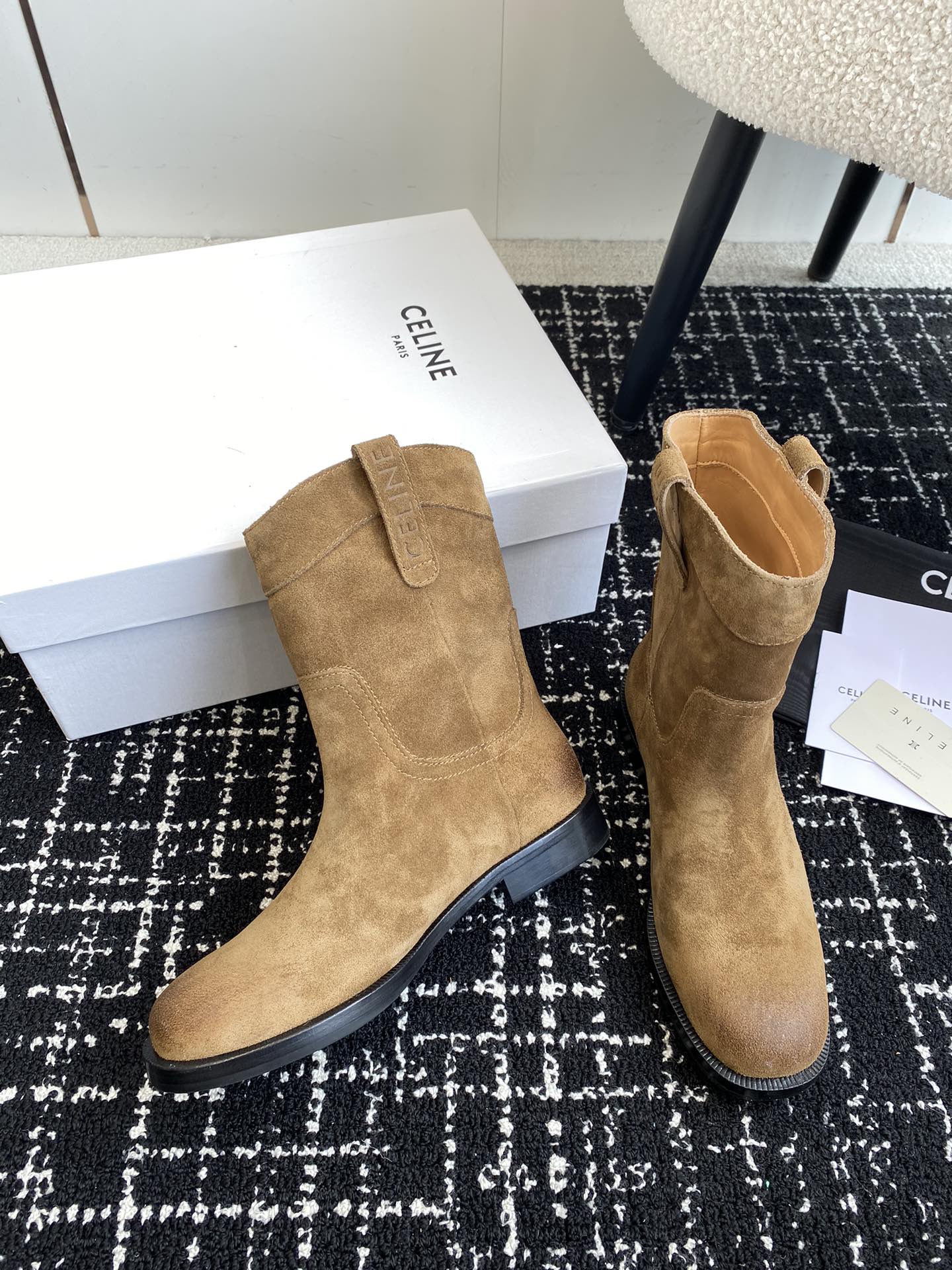 Ботильоны Celine 2024 в стиле ретро на массивном каблуке - кофейно-коричневый