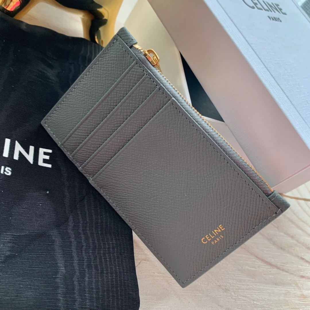 Кардхолдер Celine из зернистой телячьей кожи с застежкой-молнией - цвет ?Облачно-голубой?