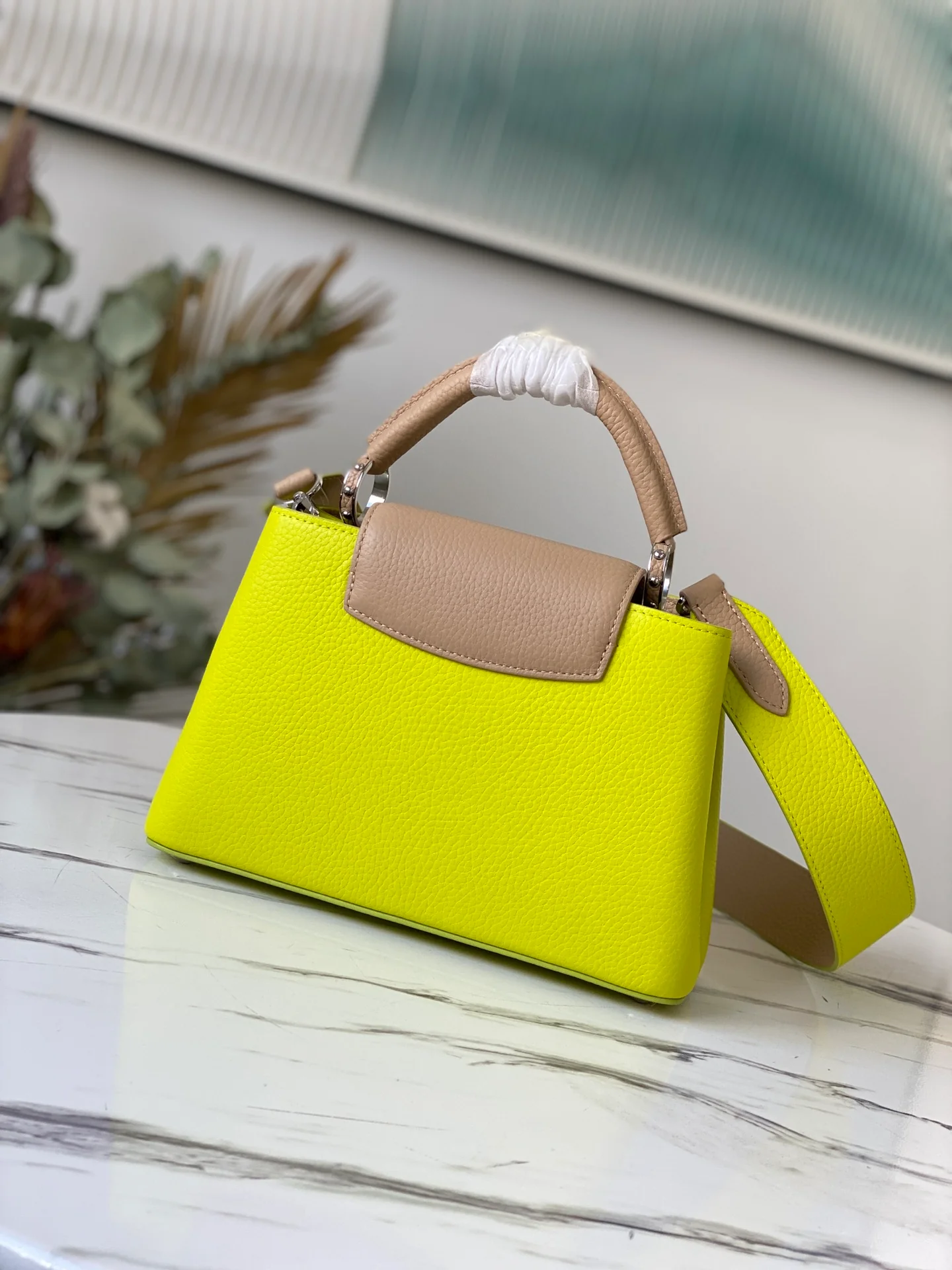 lv-m57521-capucines-small handbag