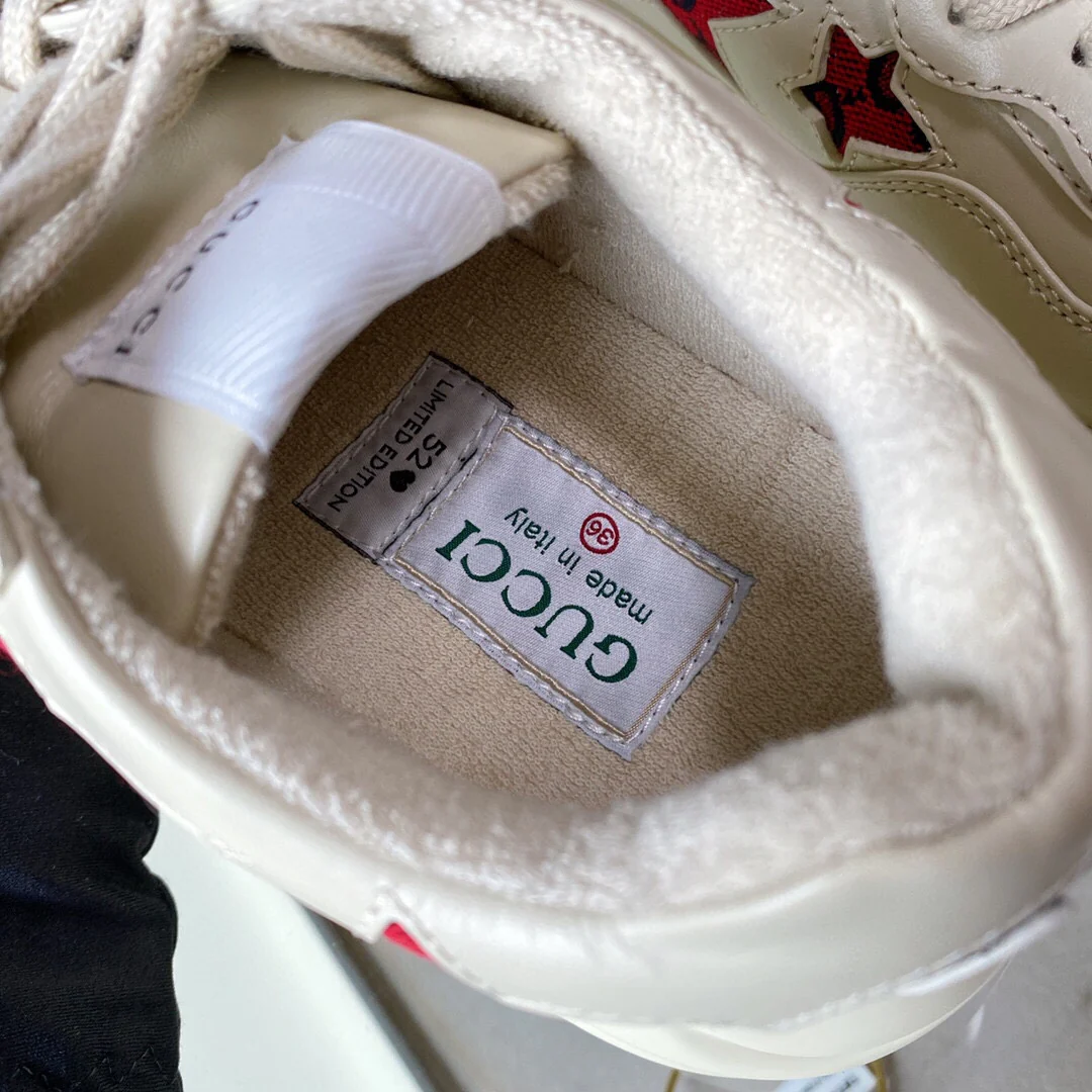 Gucci - Кроссовки в стиле 