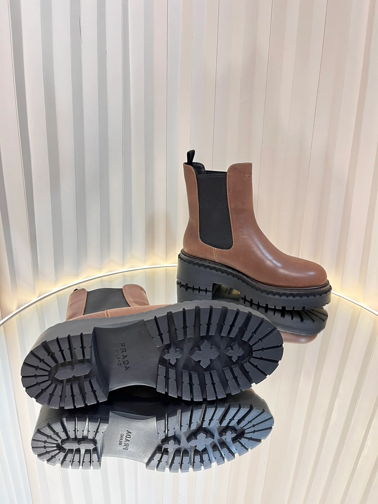 Кожаные ботильоны Prada 2024 - Кофейно-коричневый