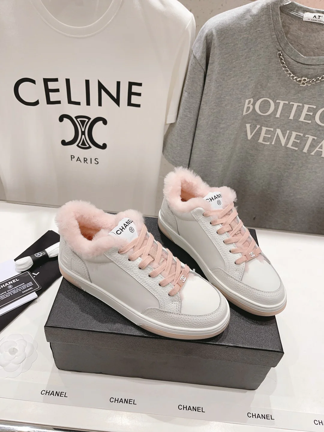 Повседневные туфли на платформе Chanel 2024 — розовые