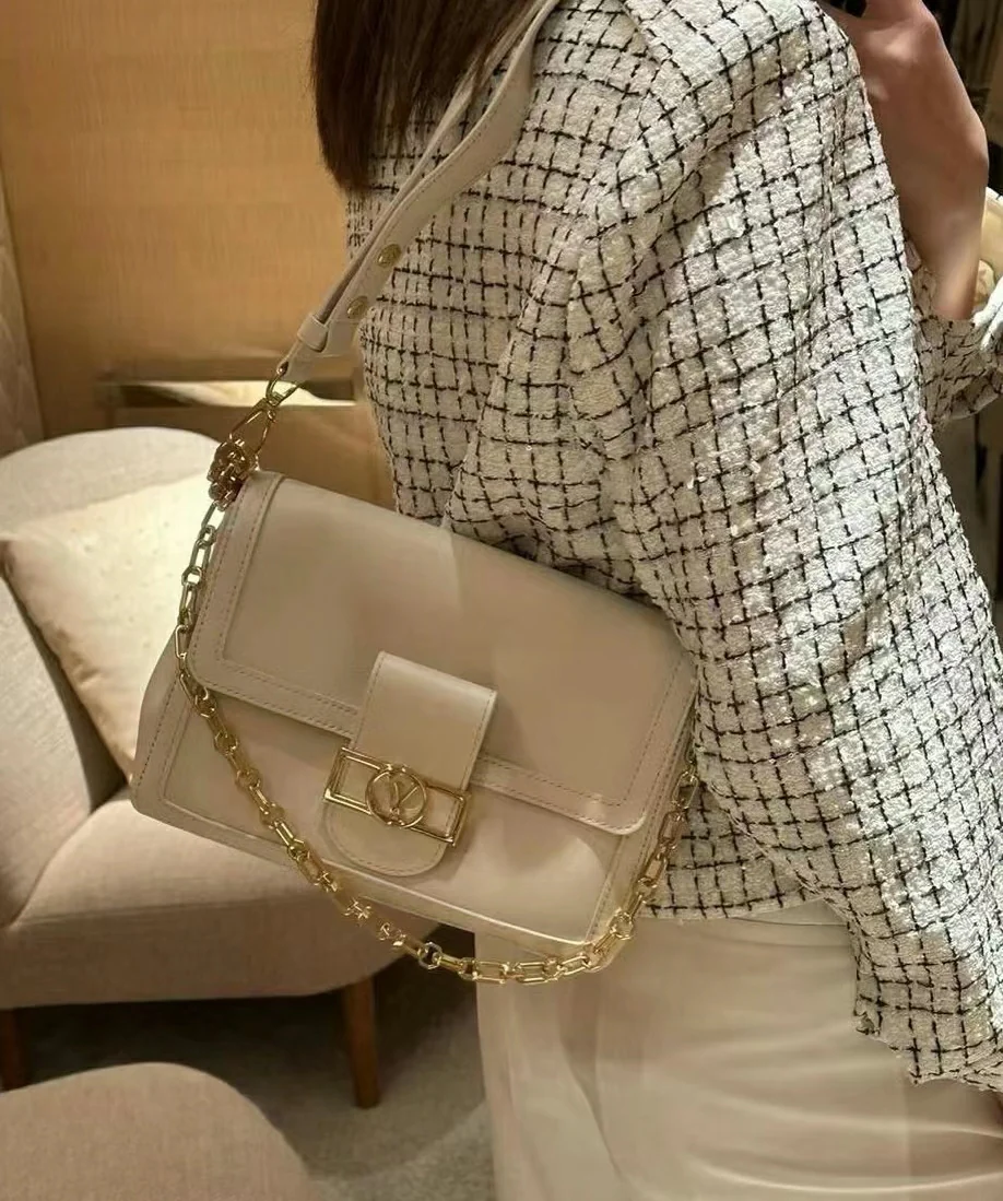 m25209-LV-dauphine-soft crossbody bag-white