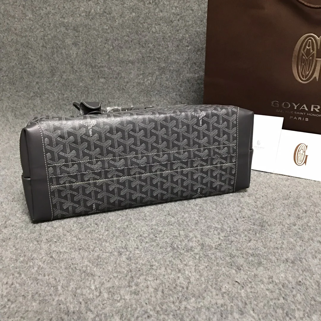 Goyard — Новое поступление осень/зима — Bellechasse — Серый