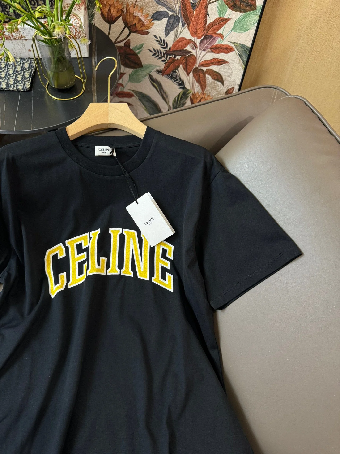 Celine 2403-24ss Новая свободная футболка с коротким рукавом и буквенным принтом