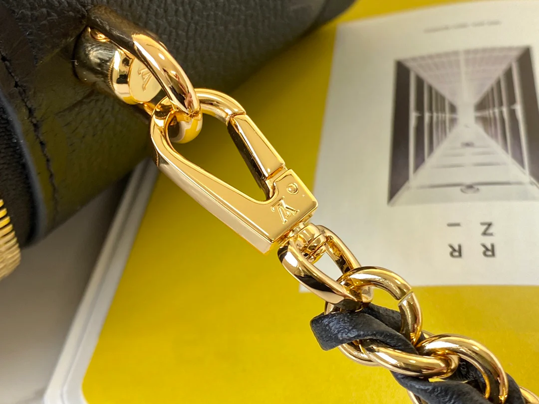 lv-m45598-vanity-small handbag