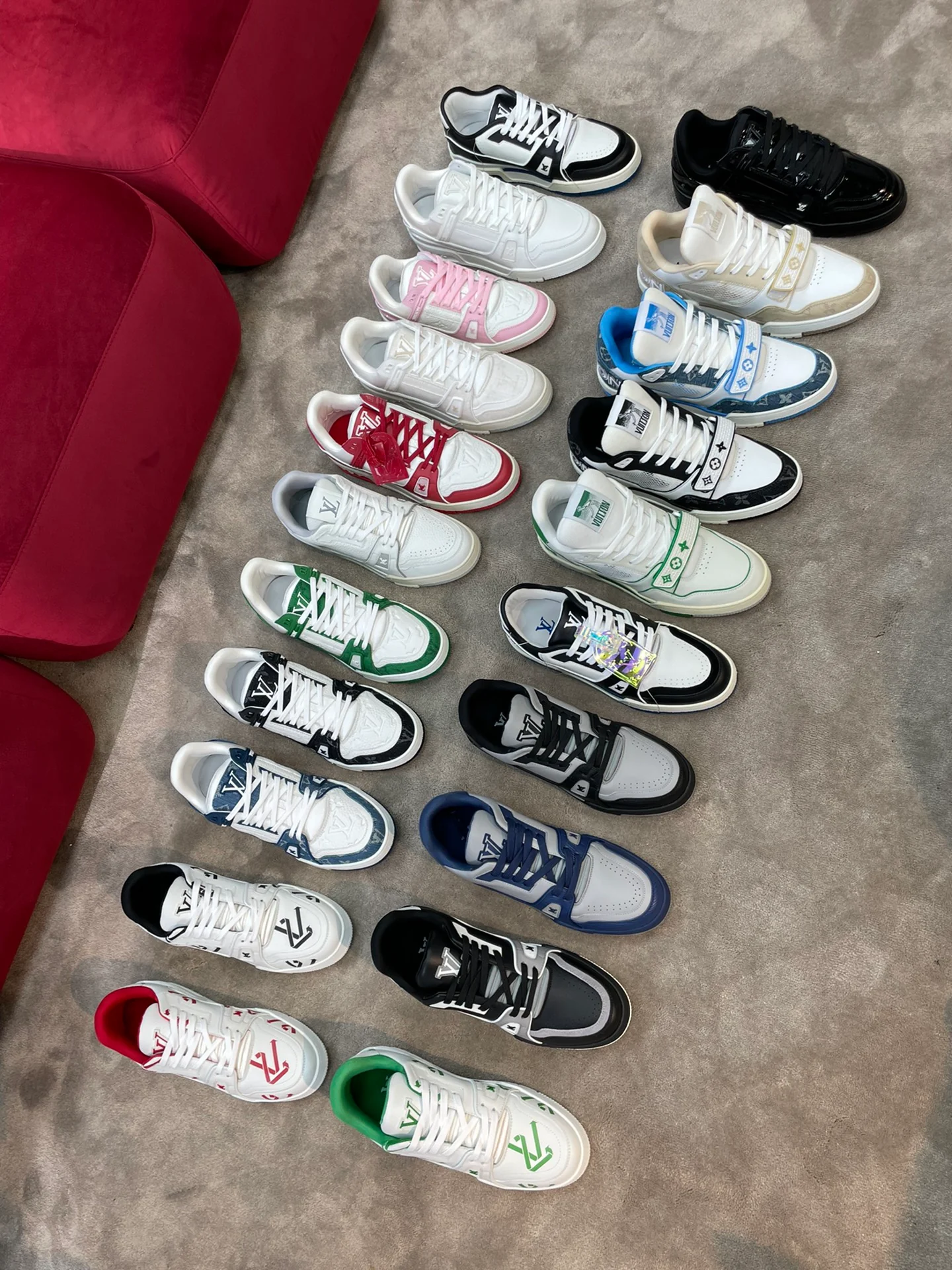 Кроссовки LV Trainer Series - Спортивная обувь - Унисекс - Изображение коллекции