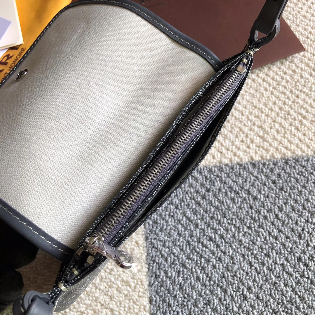 Серия Goyard Plumet — трехслойная сумка — 5