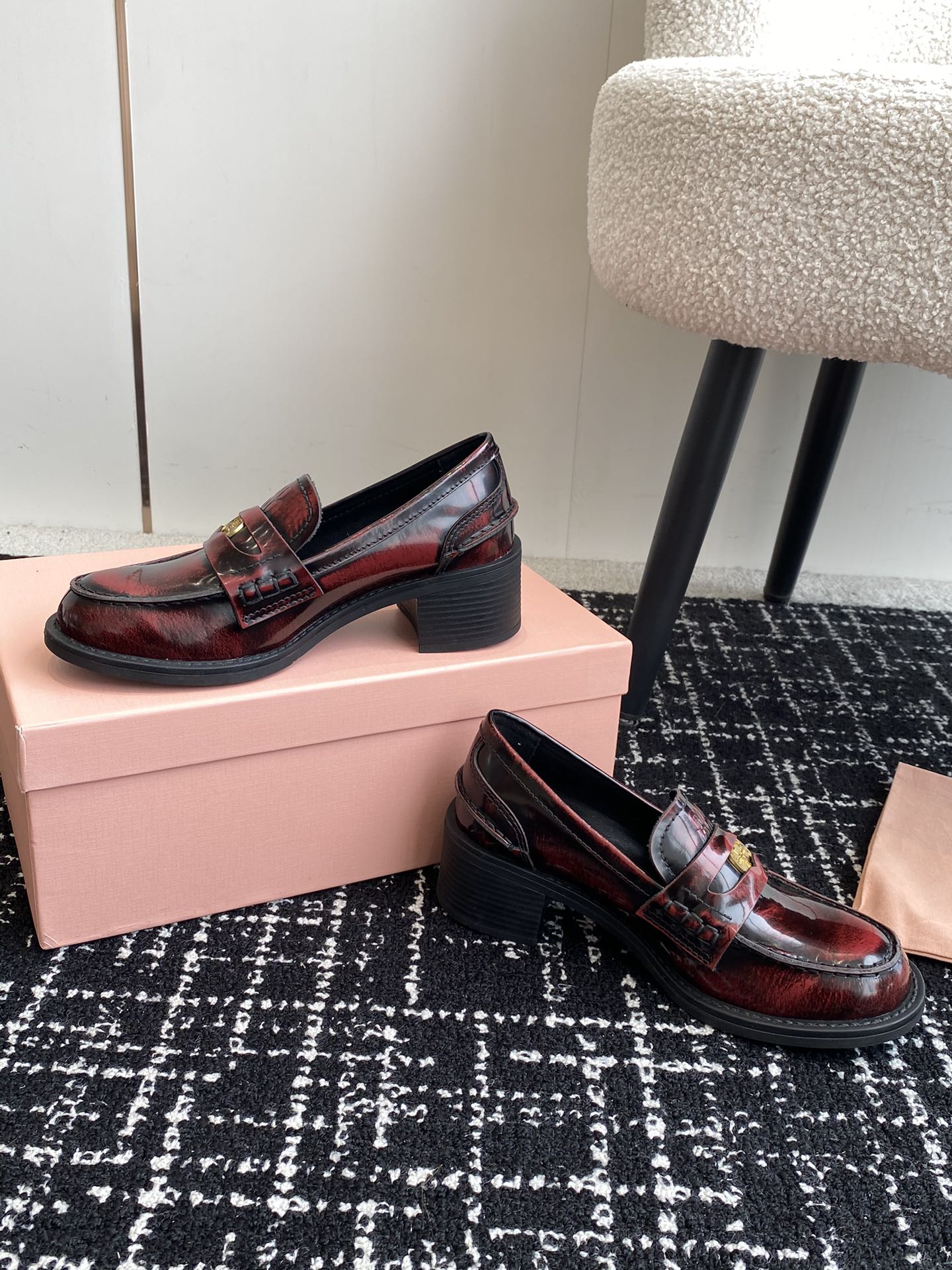 Лоферы Miu Miu 2024 - бордовые - 1