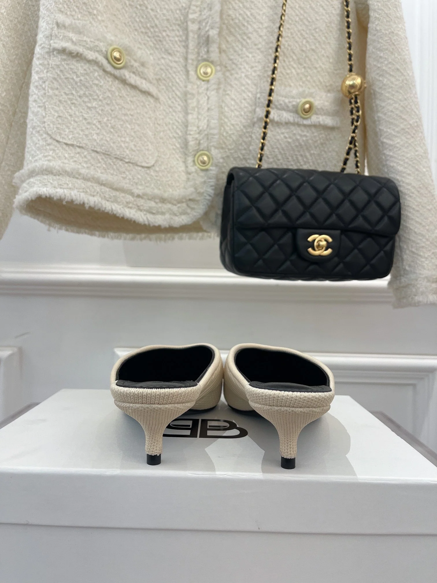 Balenciaga - Трикотажная ткань - Сандалии на низком каблуке