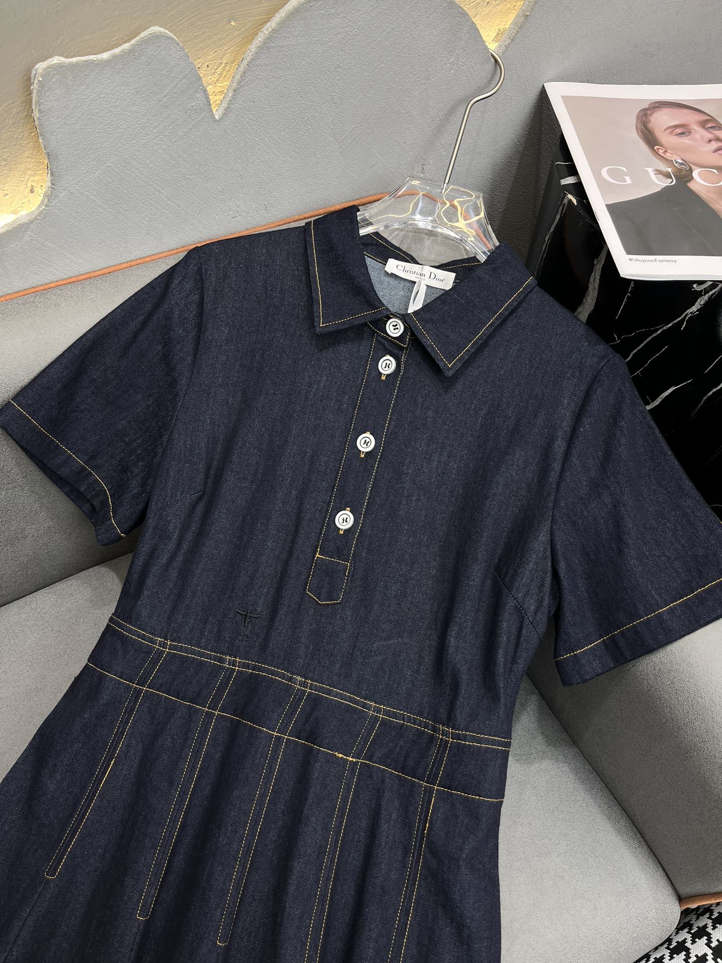 Летний комбинезон Dior 2403-24ss с джинсовым воротником.