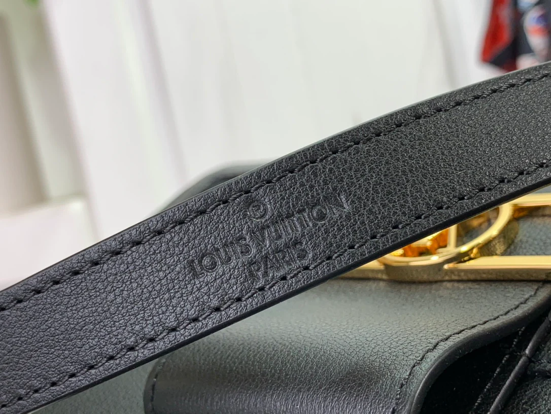 m25209-LV-dauphine-soft crossbody bag-black