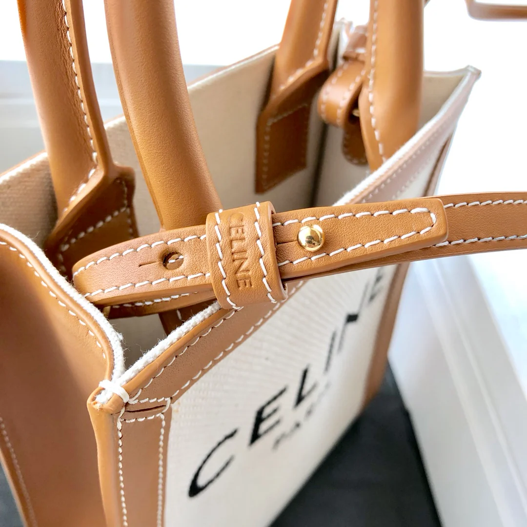 Миниатюрная вертикальная сумка Celine Cabas из кожи с принтом