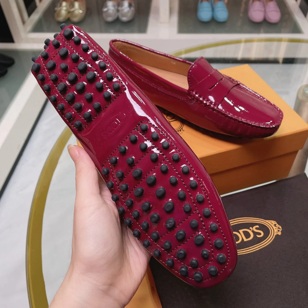 Лоферы Tods из лакированной кожи - туфли без шнурков - 1