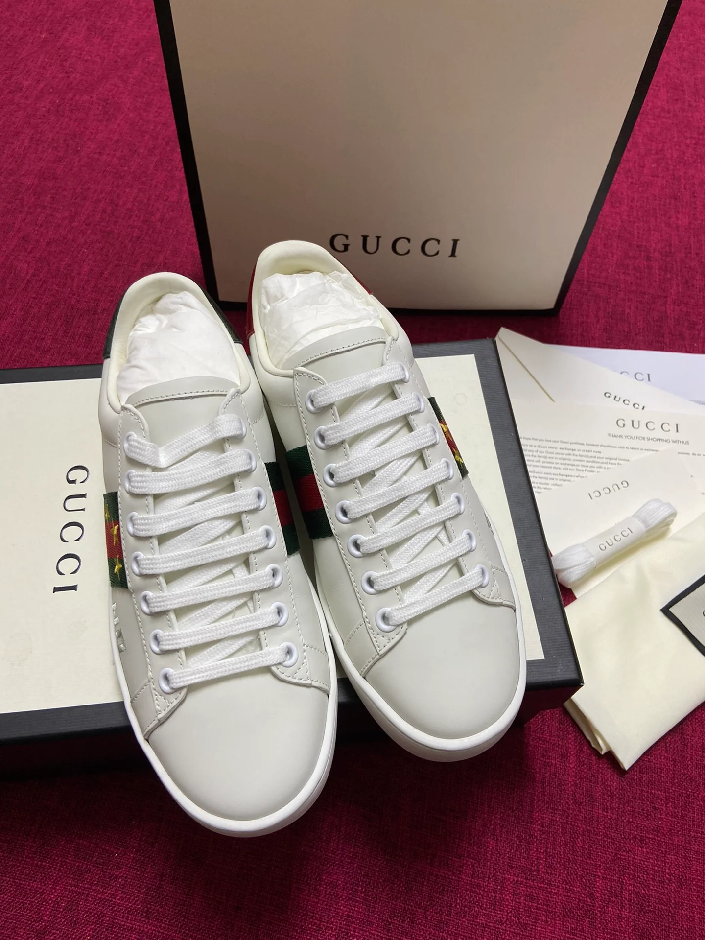 Gucci - Белые кроссовки - Кроссовки - Повседневная обувь - 4