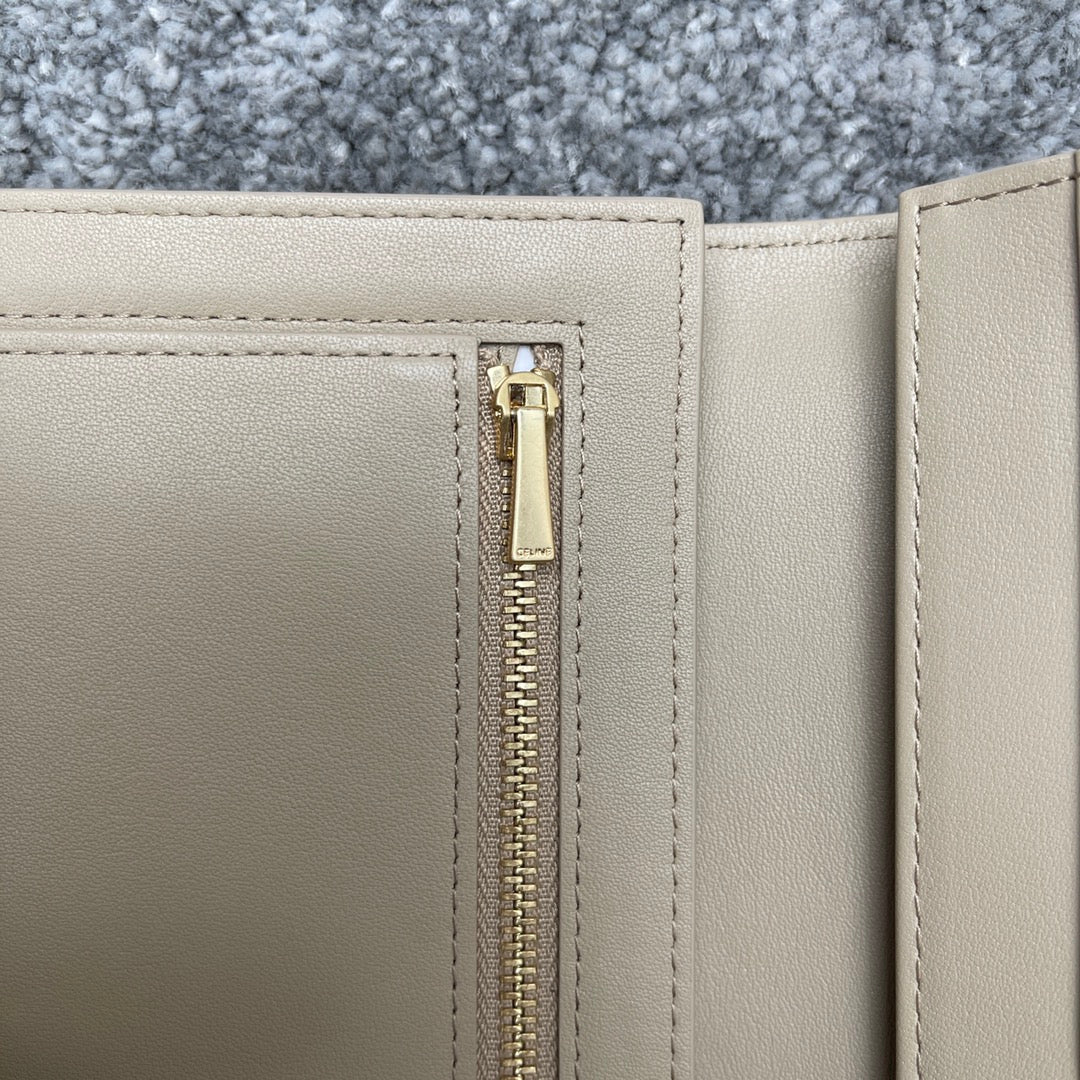 Длинный кошелек Celine - Кошелек с ремешком из крупнозернистой телячьей кожи - 5