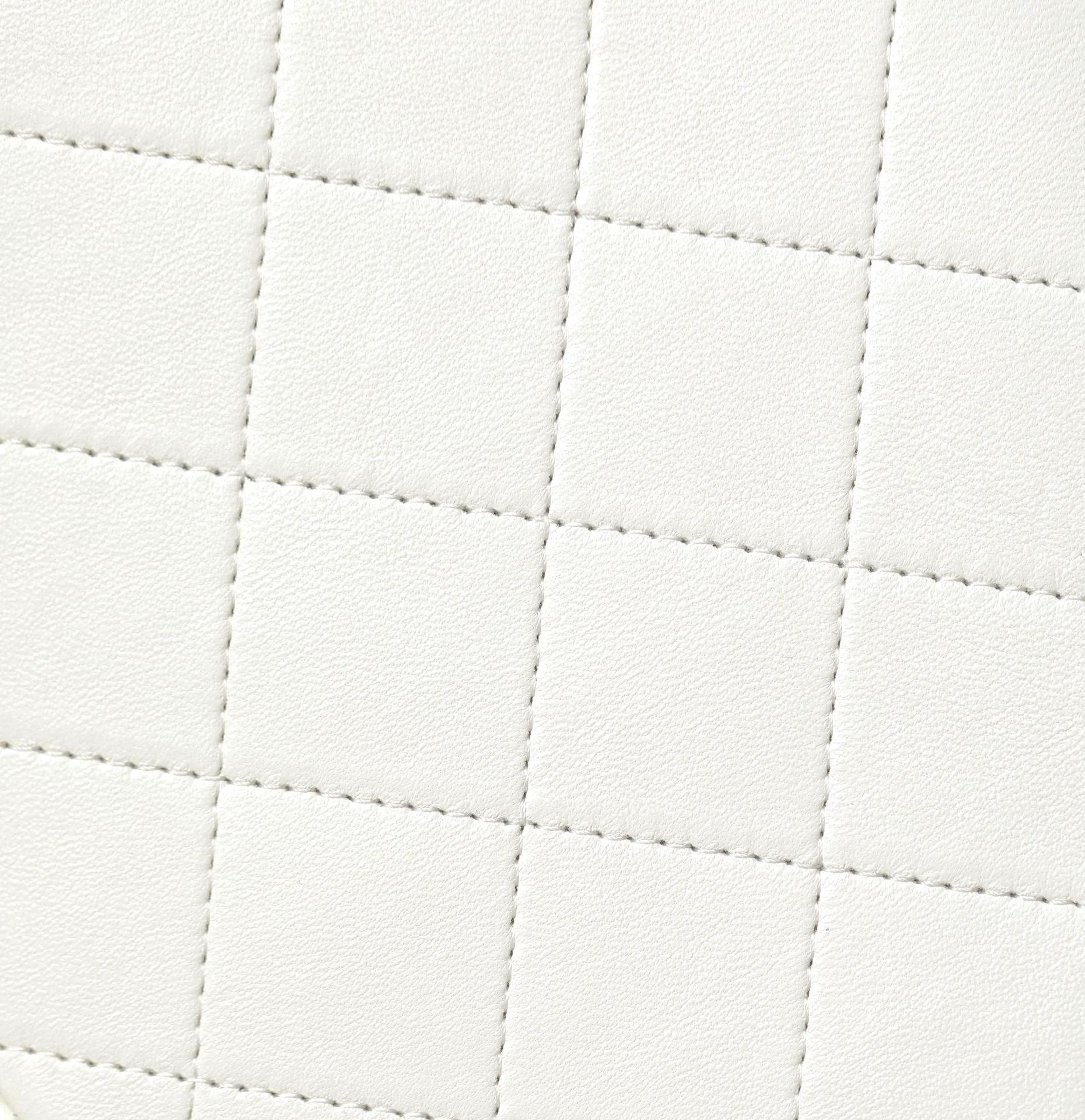 Рюкзак Chanel 25c на завязках - белый