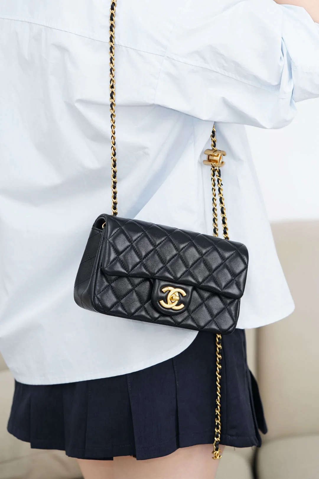 Chanel 25B Double C Регулируемая цепочка CF Большая мини-цепочка Черная с золотой пряжкой