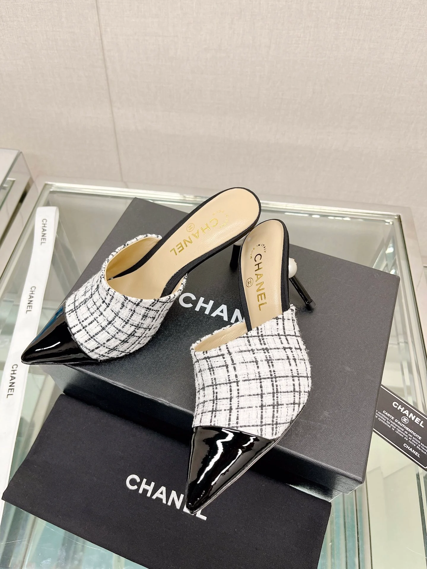 Босоножки на высоком каблуке Chanel Coco Pearl - 8-5 см