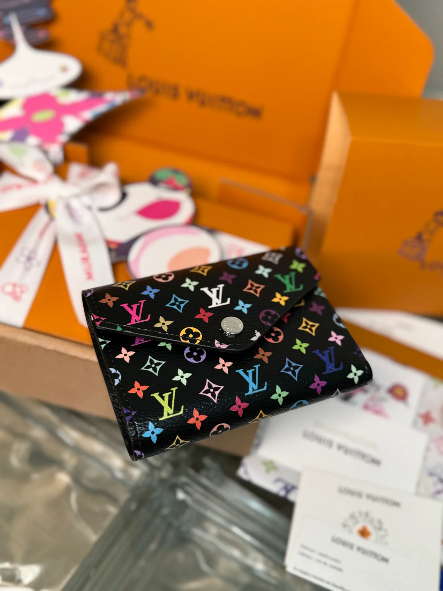 Кошелек LV-m14163-victorine, радужный черный