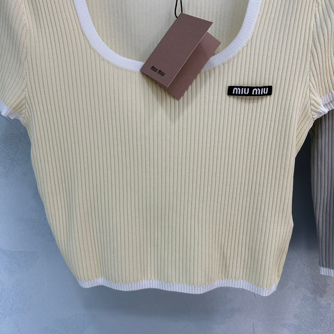 Miu Miu-2404-24 Весенняя шелково-хлопковая блузка с U-образным вырезом и короткими рукавами-1