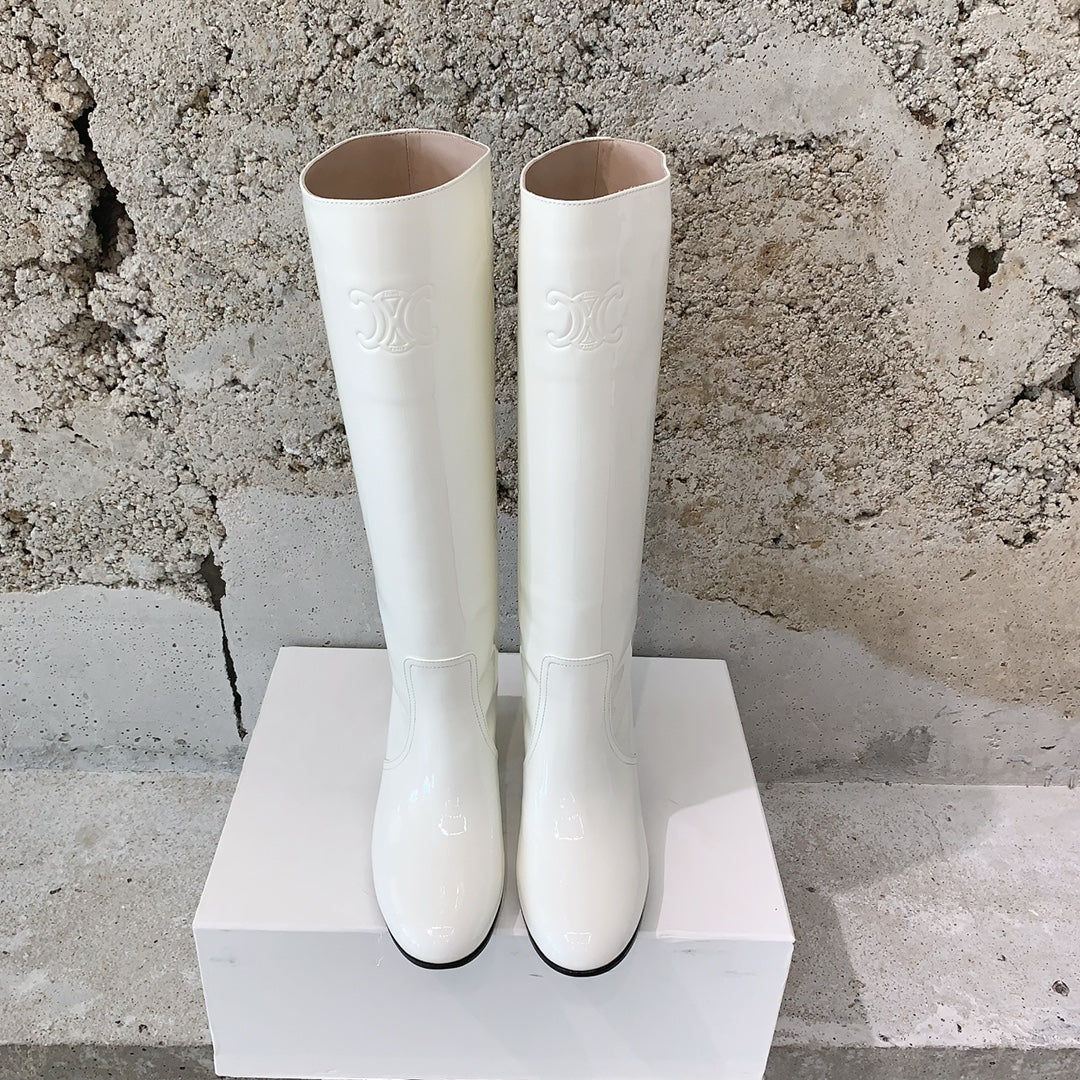 Ботинки Celine на низком каблуке 2024 года — белые