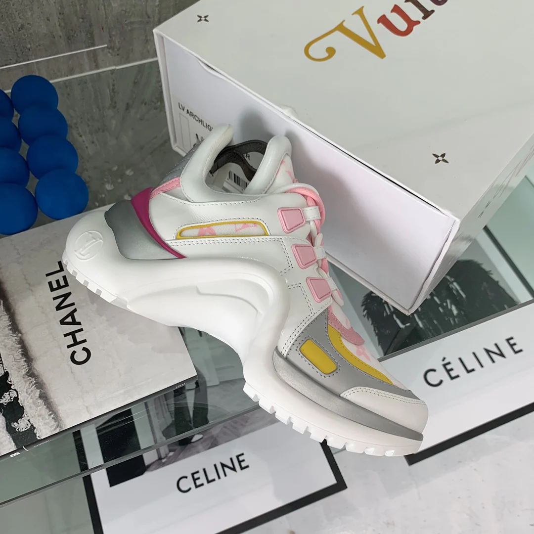 Обувь LV - Массивные кроссовки LV - 10